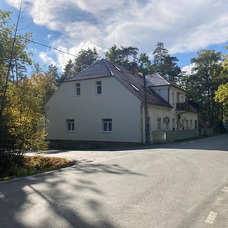 Penzion Zeleny Haj Merklin  Екстер'єр фото